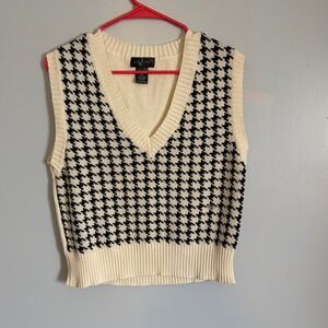 Say What Houndstooth Knit Sweater Vest Cream Black V-Neck XL RN 164103